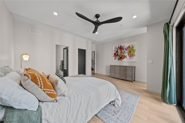 3111 Vine Court, Cleveland, OH 44113