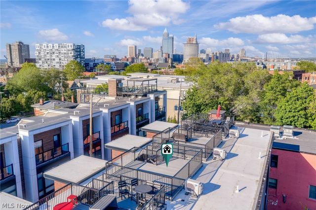 3111 Vine Court, Cleveland, OH 44113