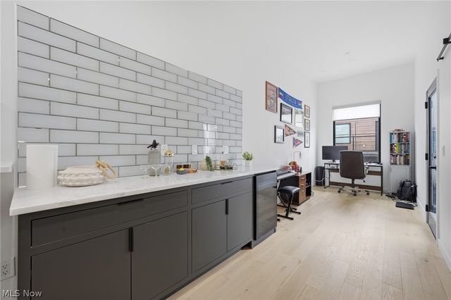 3111 Vine Court, Cleveland, OH 44113