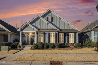 2013 Big Falls Drive, Wendell, NC 27591