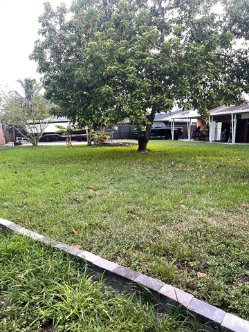 19391 NW 57th Court, Hialeah, FL 33015