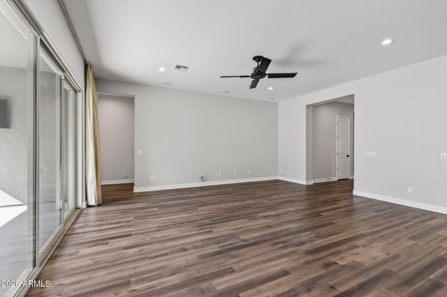 1111 E HOLLAND PARK Drive, Gilbert, AZ 85297