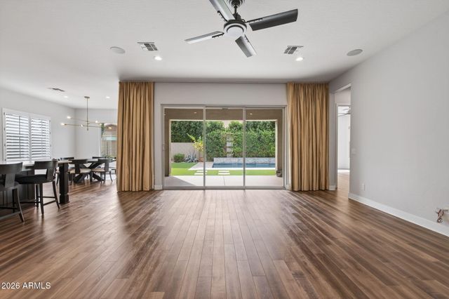 1111 E HOLLAND PARK Drive, Gilbert, AZ 85297