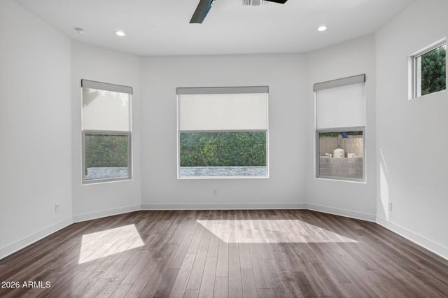 1111 E HOLLAND PARK Drive, Gilbert, AZ 85297