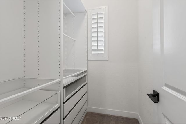 1111 E HOLLAND PARK Drive, Gilbert, AZ 85297