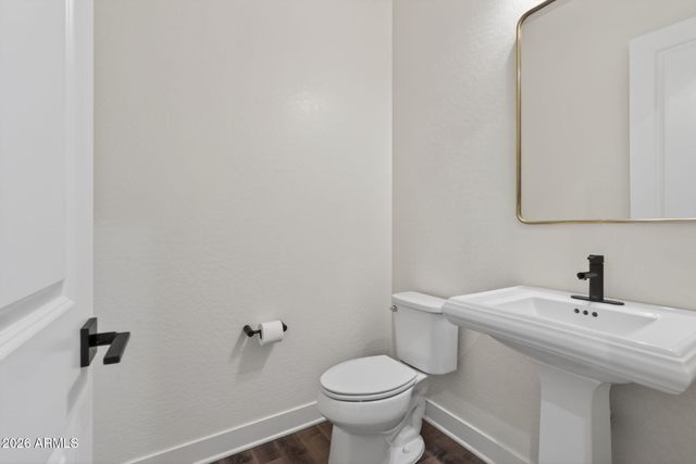 1111 E HOLLAND PARK Drive, Gilbert, AZ 85297