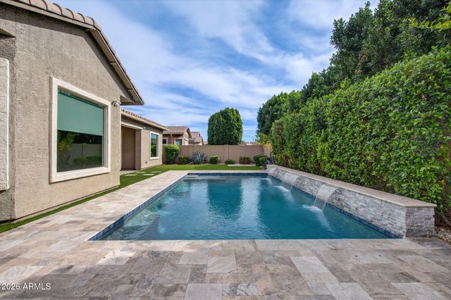 1111 E HOLLAND PARK Drive, Gilbert, AZ 85297