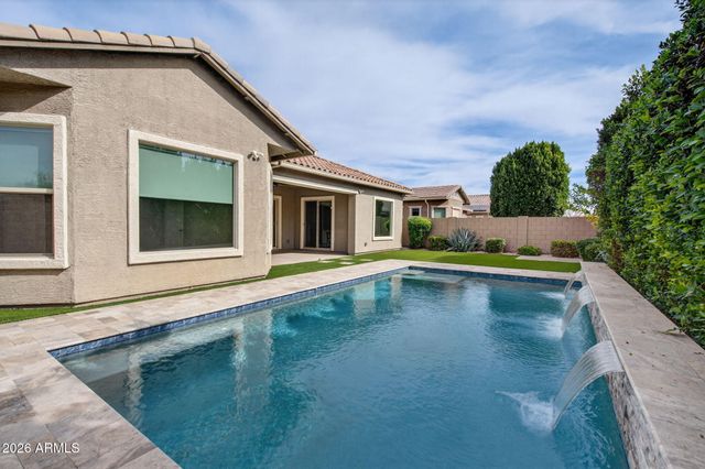 1111 E HOLLAND PARK Drive, Gilbert, AZ 85297