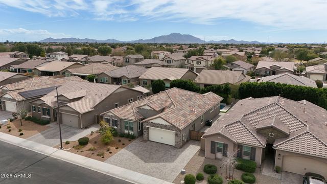 1111 E HOLLAND PARK Drive, Gilbert, AZ 85297