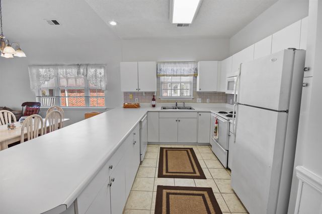 3923 Gladiola Ct Unit 304, Myrtle Beach, SC 29588