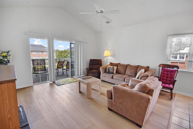 3923 Gladiola Ct Unit 304, Myrtle Beach, SC 29588