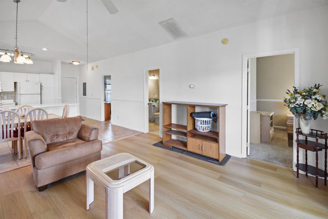 3923 Gladiola Ct Unit 304, Myrtle Beach, SC 29588