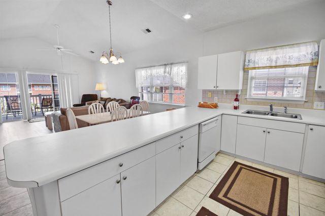 3923 Gladiola Ct Unit 304, Myrtle Beach, SC 29588