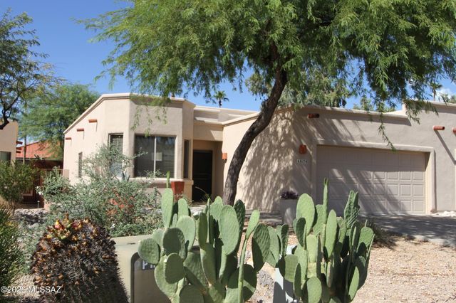 8174 N Peppersauce Drive, Oro Valley, AZ 85704