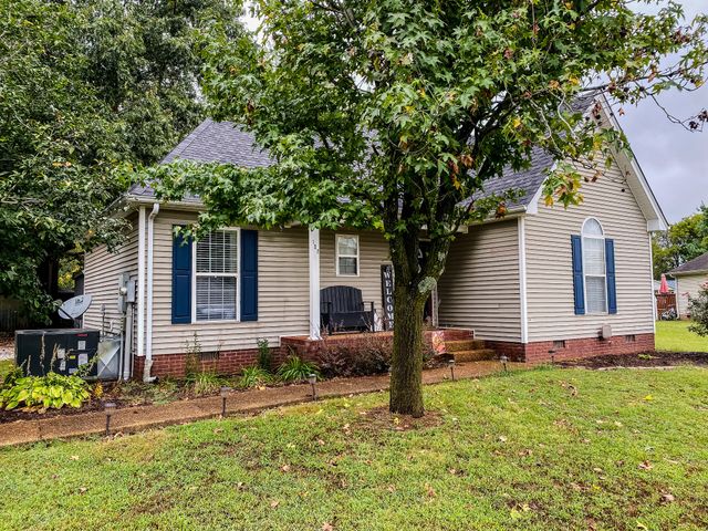 102 Tyler Dr, Portland, TN 37148