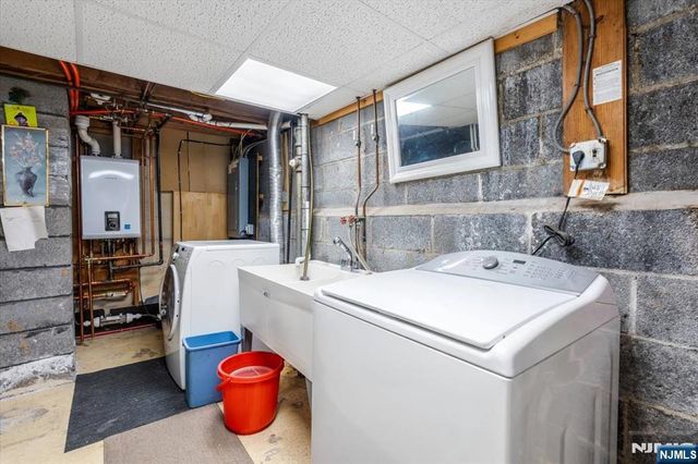 375 Washington Avenue, Rutherford, NJ 07070