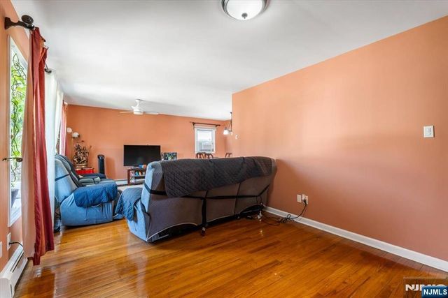 375 Washington Avenue, Rutherford, NJ 07070