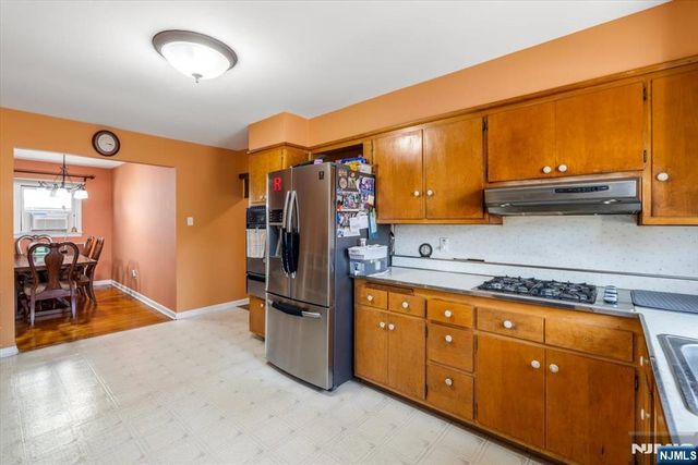 375 Washington Avenue, Rutherford, NJ 07070