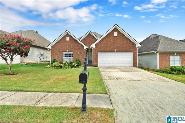 150 CHARLTON LANE, Calera, AL 35040