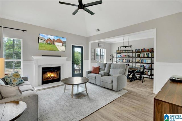 150 CHARLTON LANE, Calera, AL 35040