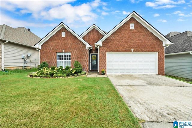 150 CHARLTON LANE, Calera, AL 35040