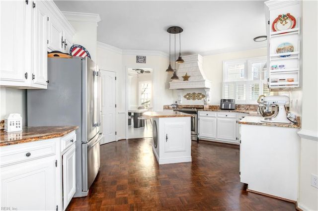 103 Clipper Creek LN, Smithfield, VA 23430