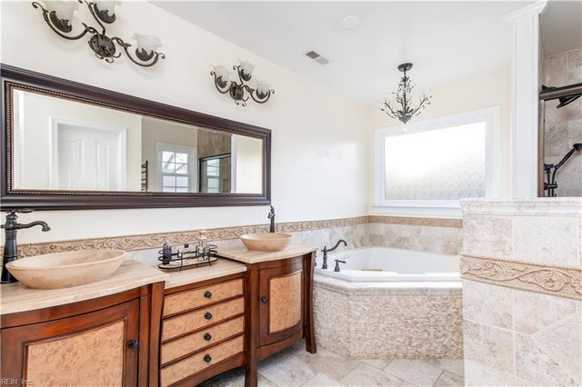 103 Clipper Creek LN, Smithfield, VA 23430