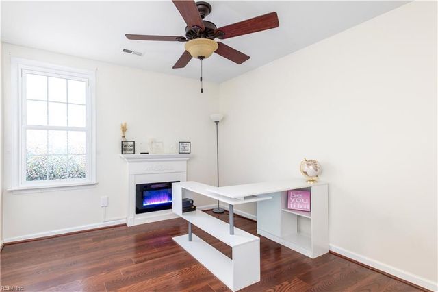 103 Clipper Creek LN, Smithfield, VA 23430