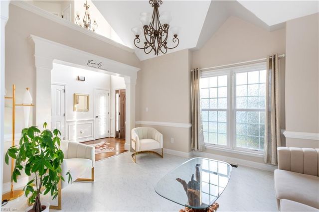 103 Clipper Creek LN, Smithfield, VA 23430