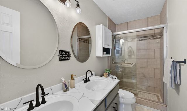 9581 Tamarin Court, Mentor, OH 44060