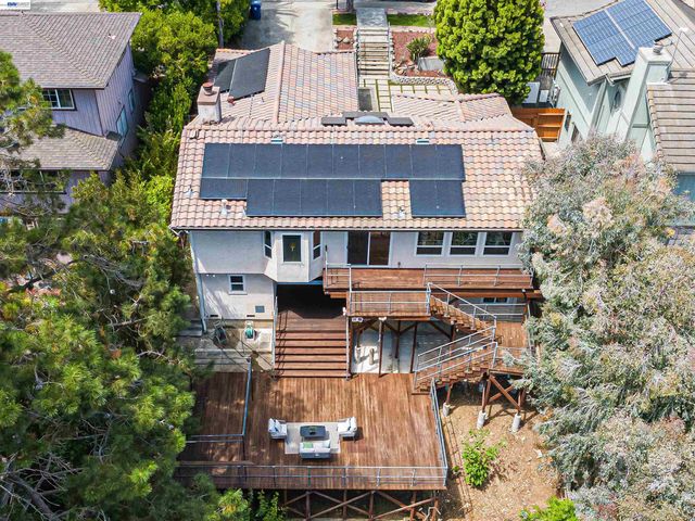 3060 Todd Ct, Castro Valley, CA 94546