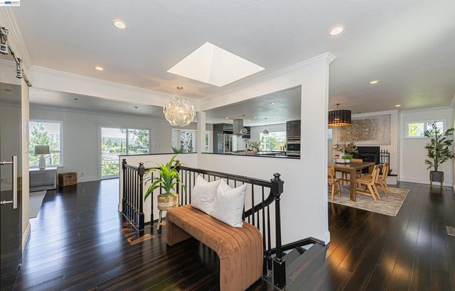 3060 Todd Ct, Castro Valley, CA 94546