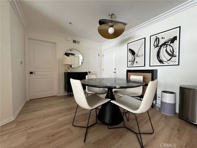 7320 Hawthorn Avenue 312, Los Angeles, CA 90046