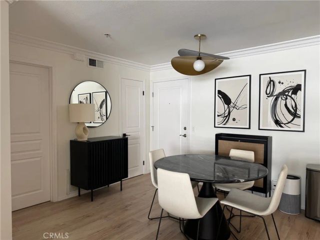 7320 Hawthorn Avenue 312, Los Angeles, CA 90046