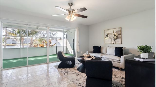 12134 NW 35th St, Sunrise, FL 33323