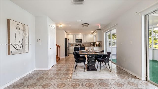 12134 NW 35th St, Sunrise, FL 33323