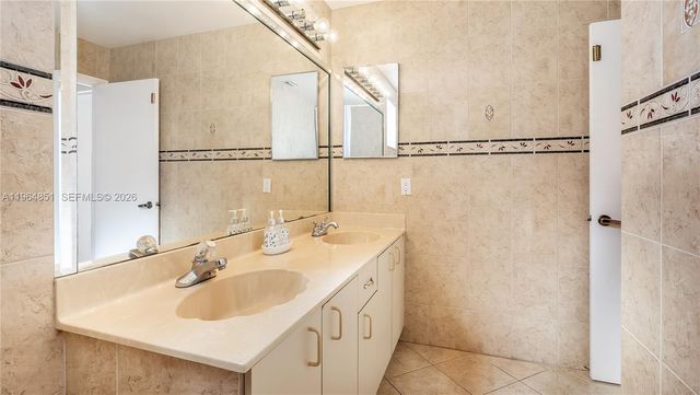 12134 NW 35th St, Sunrise, FL 33323