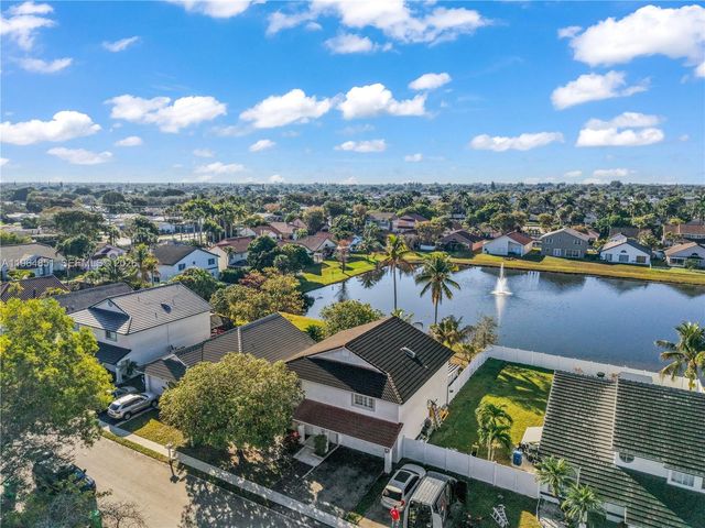 12134 NW 35th St, Sunrise, FL 33323