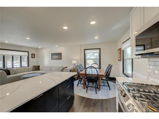 1109 Saint Croix Heights, Hudson, WI 54016