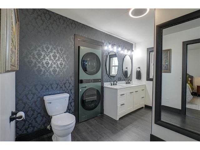 1109 Saint Croix Heights, Hudson, WI 54016