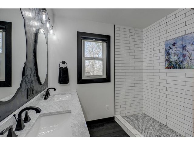 1109 Saint Croix Heights, Hudson, WI 54016