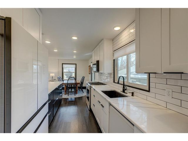 1109 Saint Croix Heights, Hudson, WI 54016