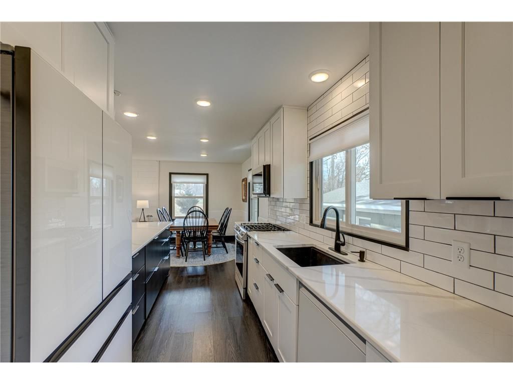 1109 Saint Croix Heights, Hudson, WI 54016