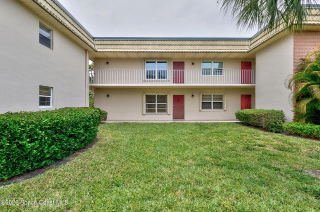 5 Vista Gardens Trail 202, Vero Beach, FL 32962