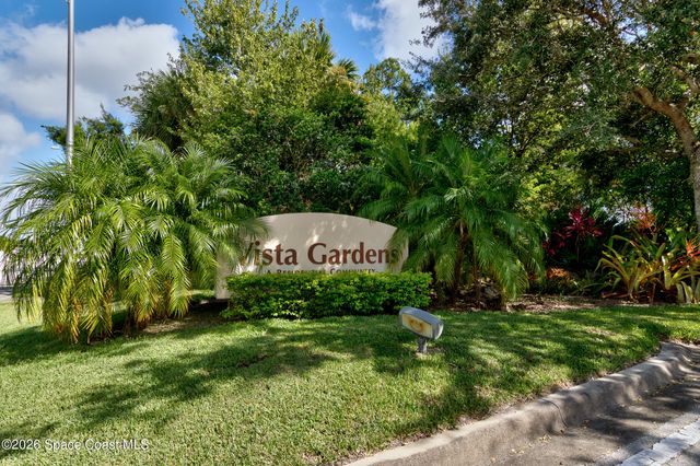 5 Vista Gardens Trail 202, Vero Beach, FL 32962