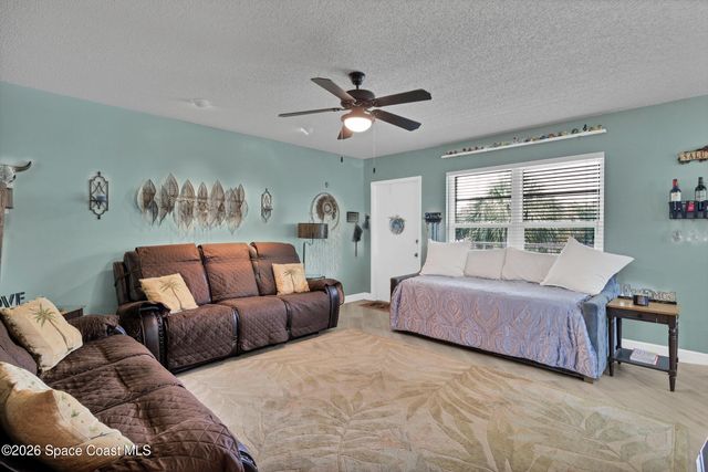 5 Vista Gardens Trail 202, Vero Beach, FL 32962