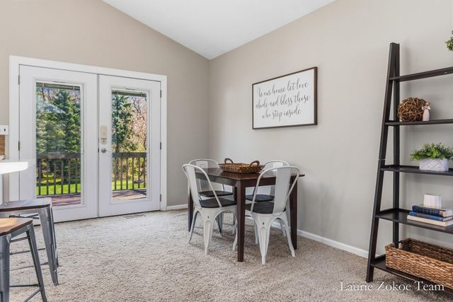 11302 8th Avenue Nw, Tallmadge Twp, MI 49534