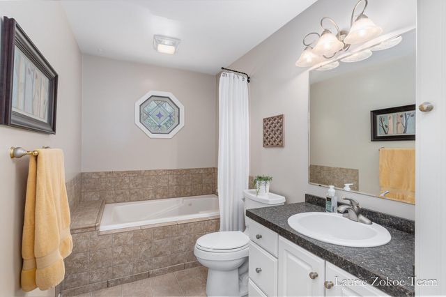 11302 8th Avenue Nw, Tallmadge Twp, MI 49534