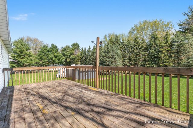 11302 8th Avenue Nw, Tallmadge Twp, MI 49534