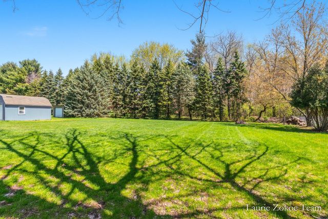 11302 8th Avenue Nw, Tallmadge Twp, MI 49534